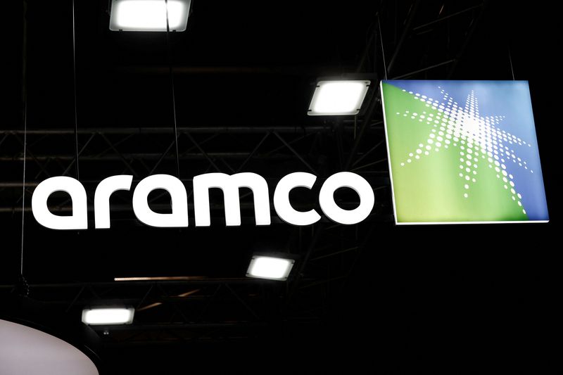 © Reuters. The Saudi Aramco logo is pictured at Hyvolution exhibition in Paris, France, February 1, 2024. REUTERS/Benoit Tessier