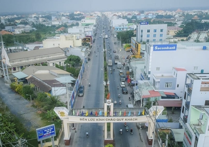 Aerial view of Ben Luc district, Long An province, southern Vietnam. Photo courtesy of Dang Cong San (Communist Party) newspaper.