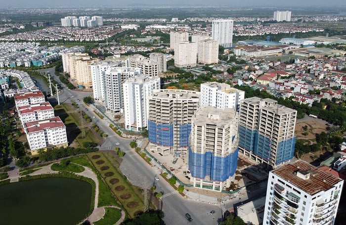  Apartment complexes in a suburban area of Hanoi, capital city of Vietnam. Photo courtesy of VietnamFinance magazine.