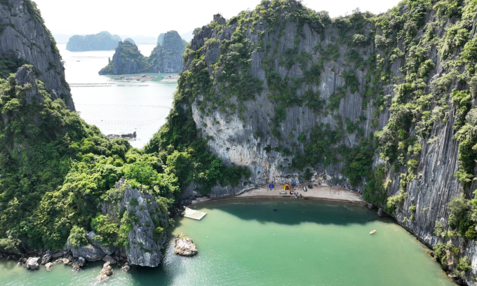 Vietnam province wants to turn island into golf-resort complex