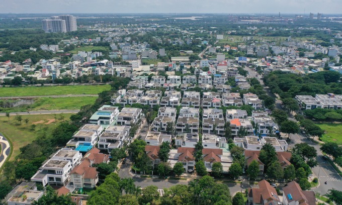 HCMC primary market house prices see first drop in 7 quarters