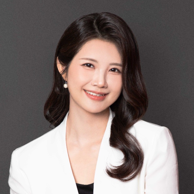 Tracy Jin
